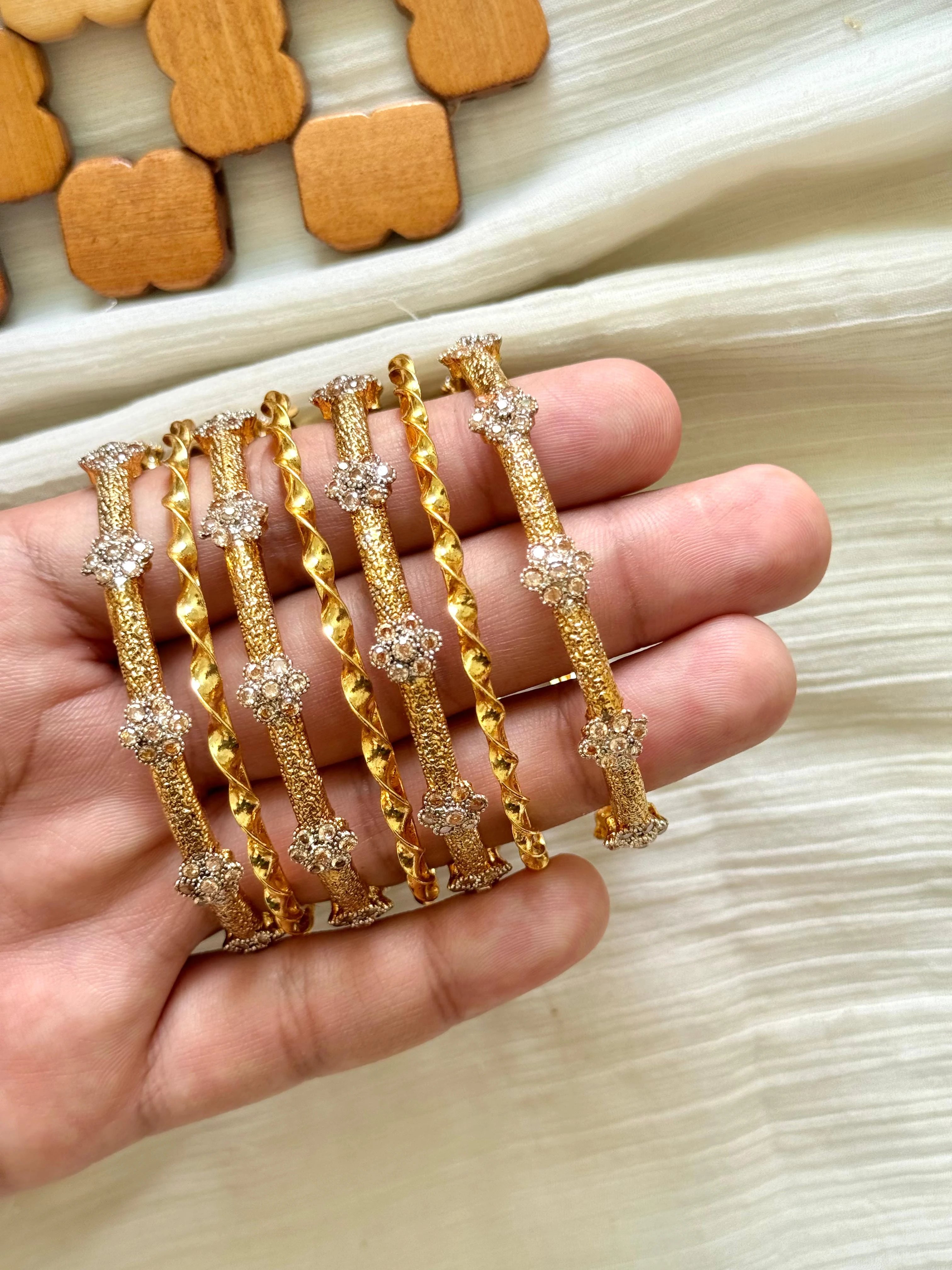 Rajvaari copper Bangles