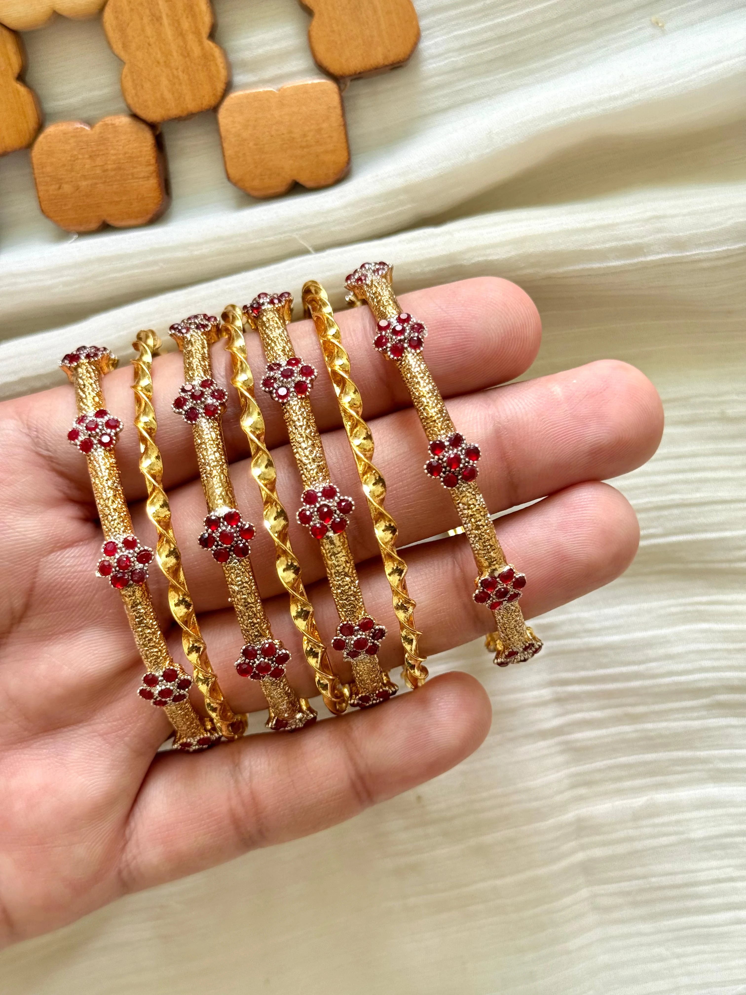 Rajvaari copper Bangles