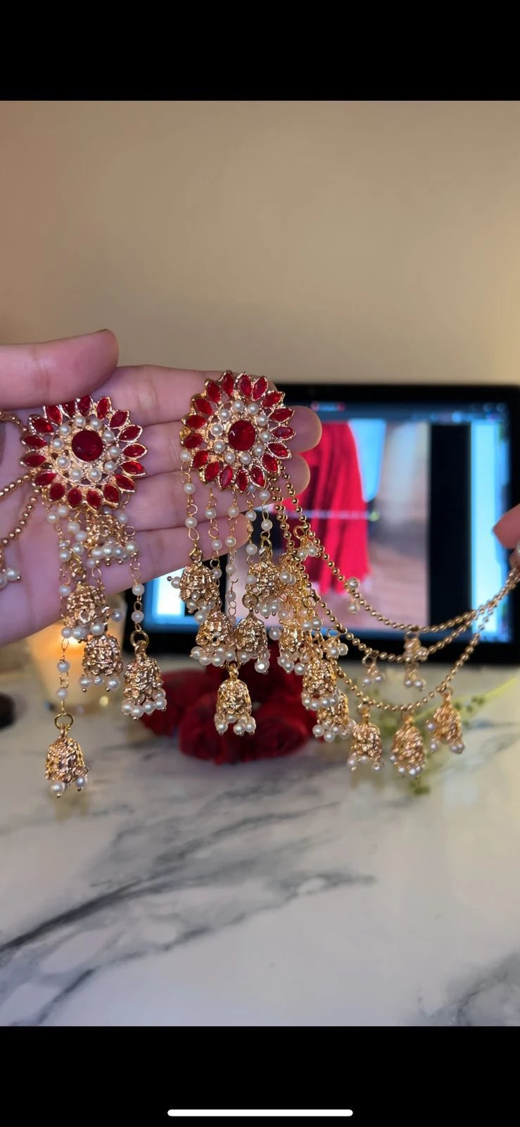 Flower Bahubali Jhumke