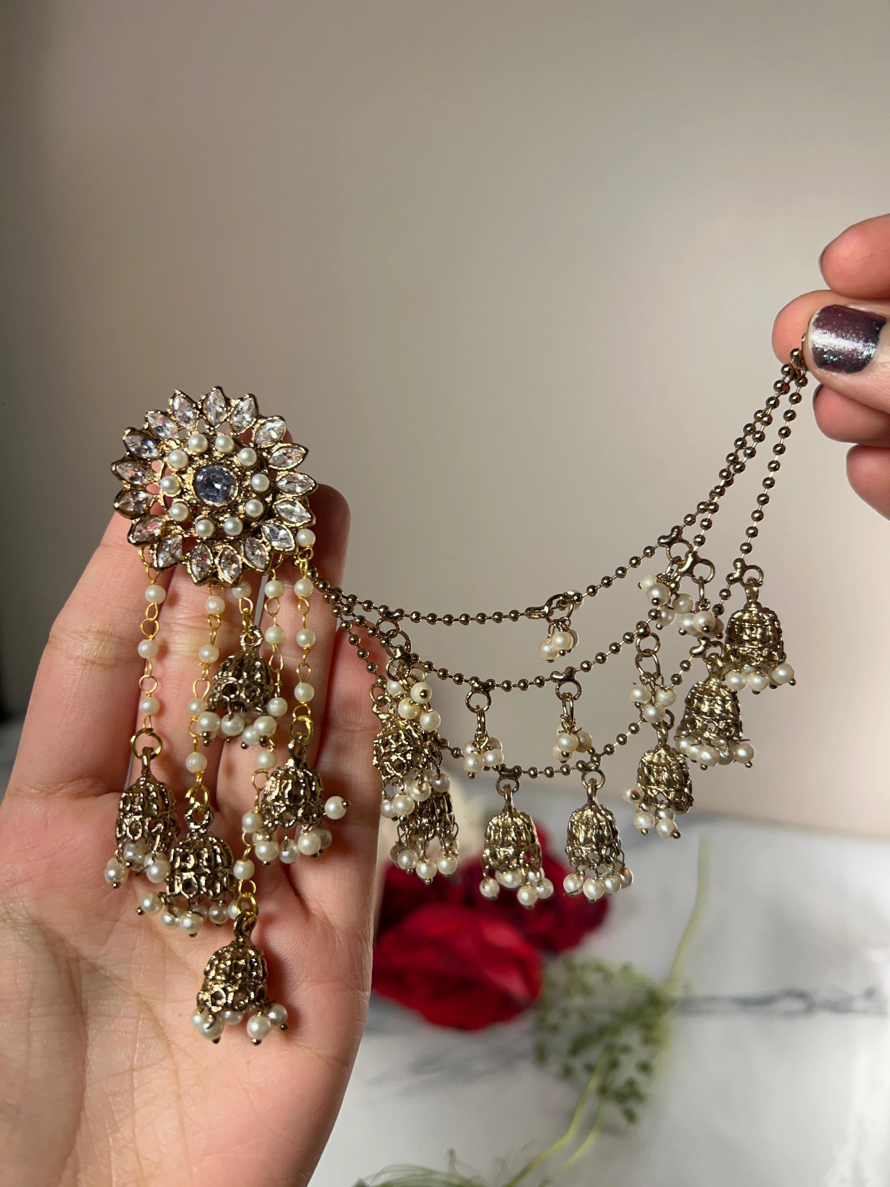 Flower Bahubali Jhumke