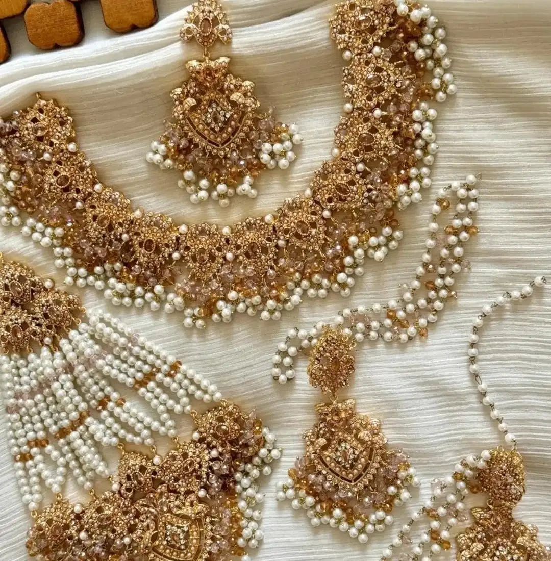 Nauratn Bridal Set