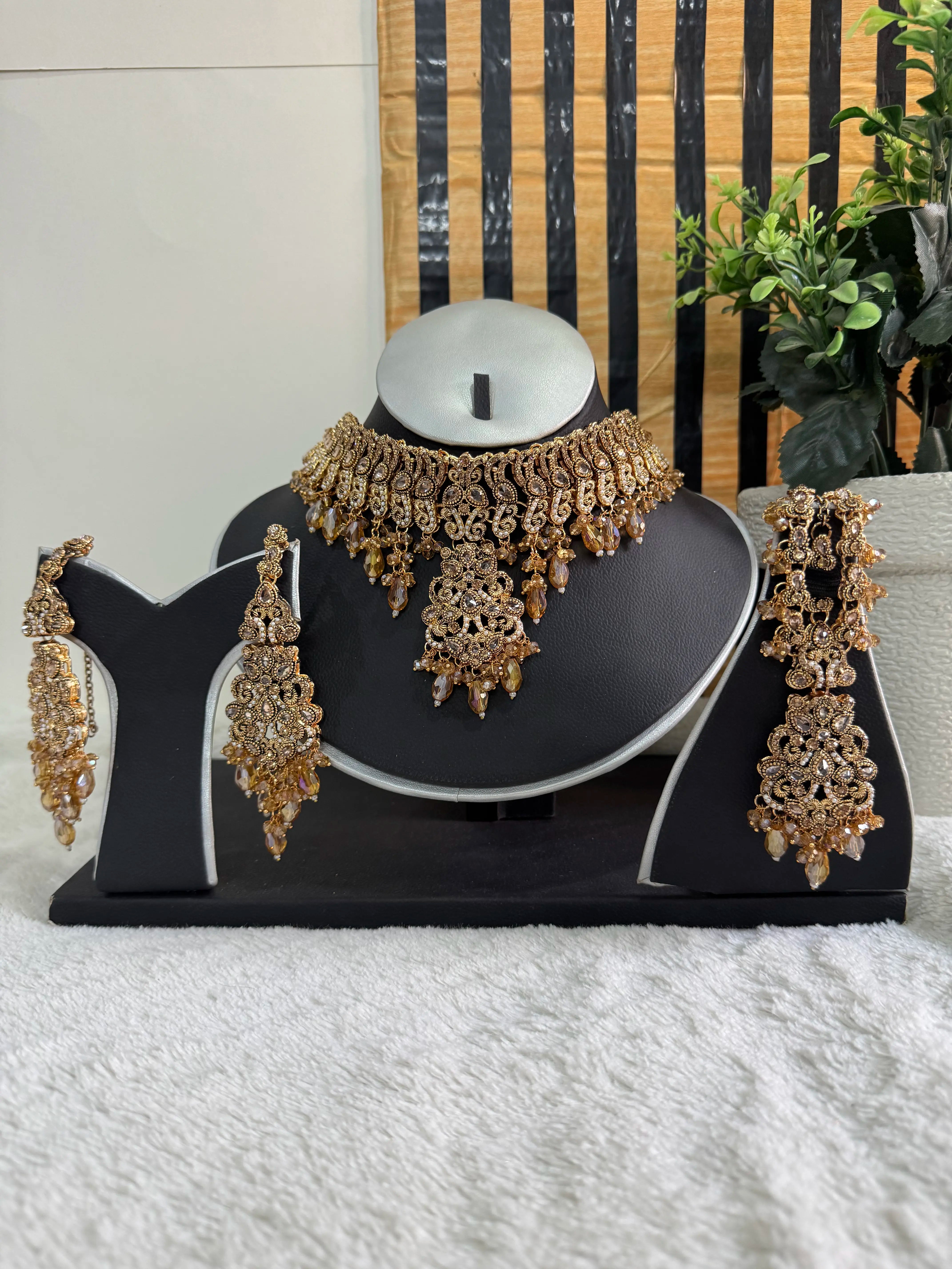 Kundan Mathapatti Set