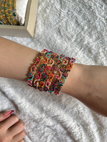Nauratn Hand Piece Bangles
