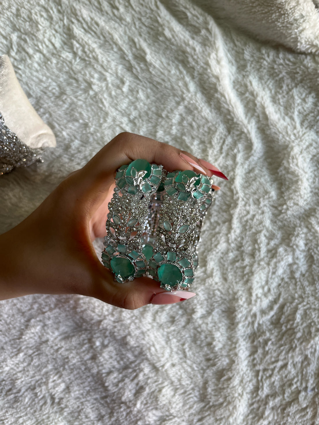 Zircon Casting Bangle-Kade