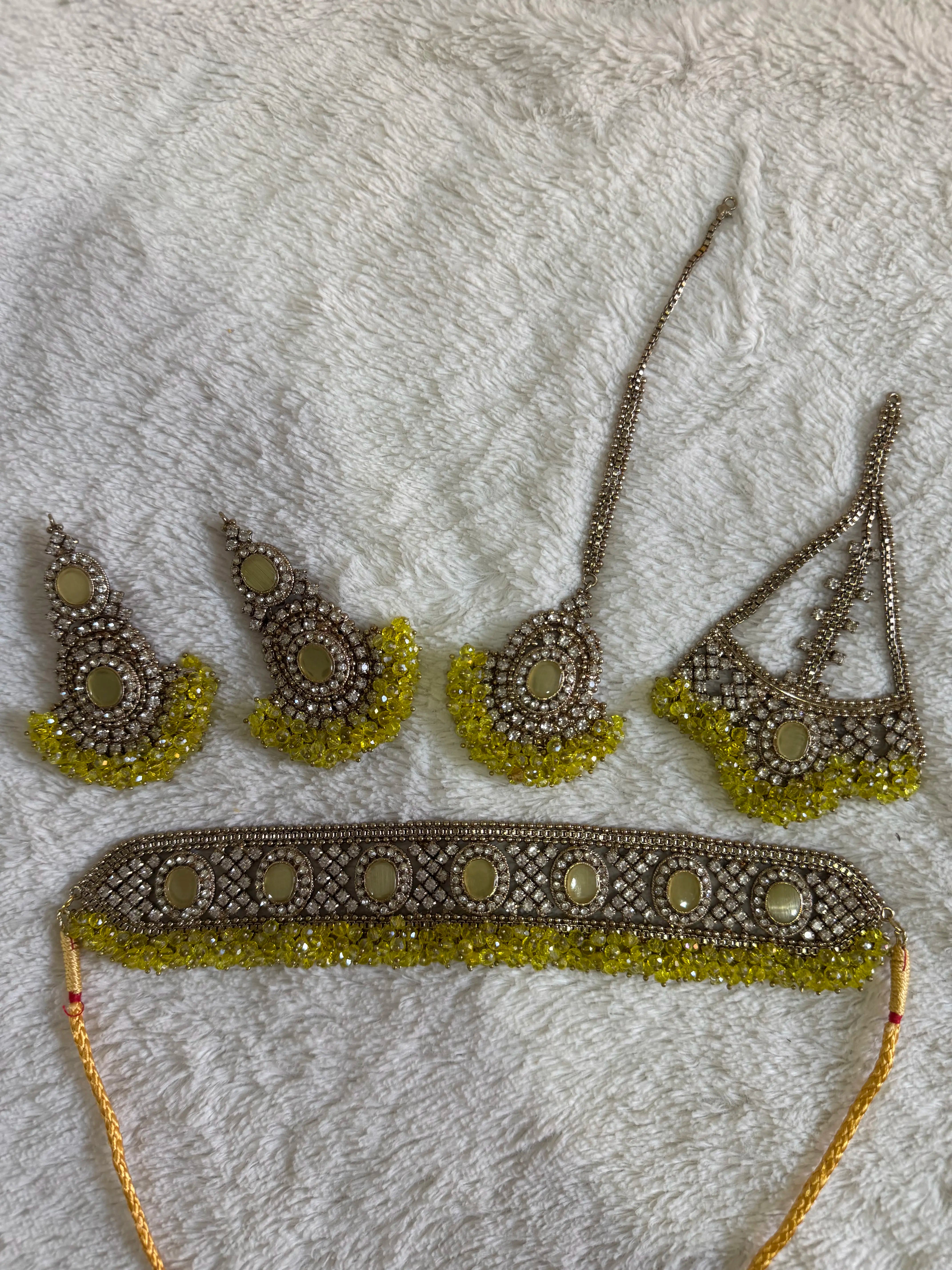 Gajra Party Wear Set