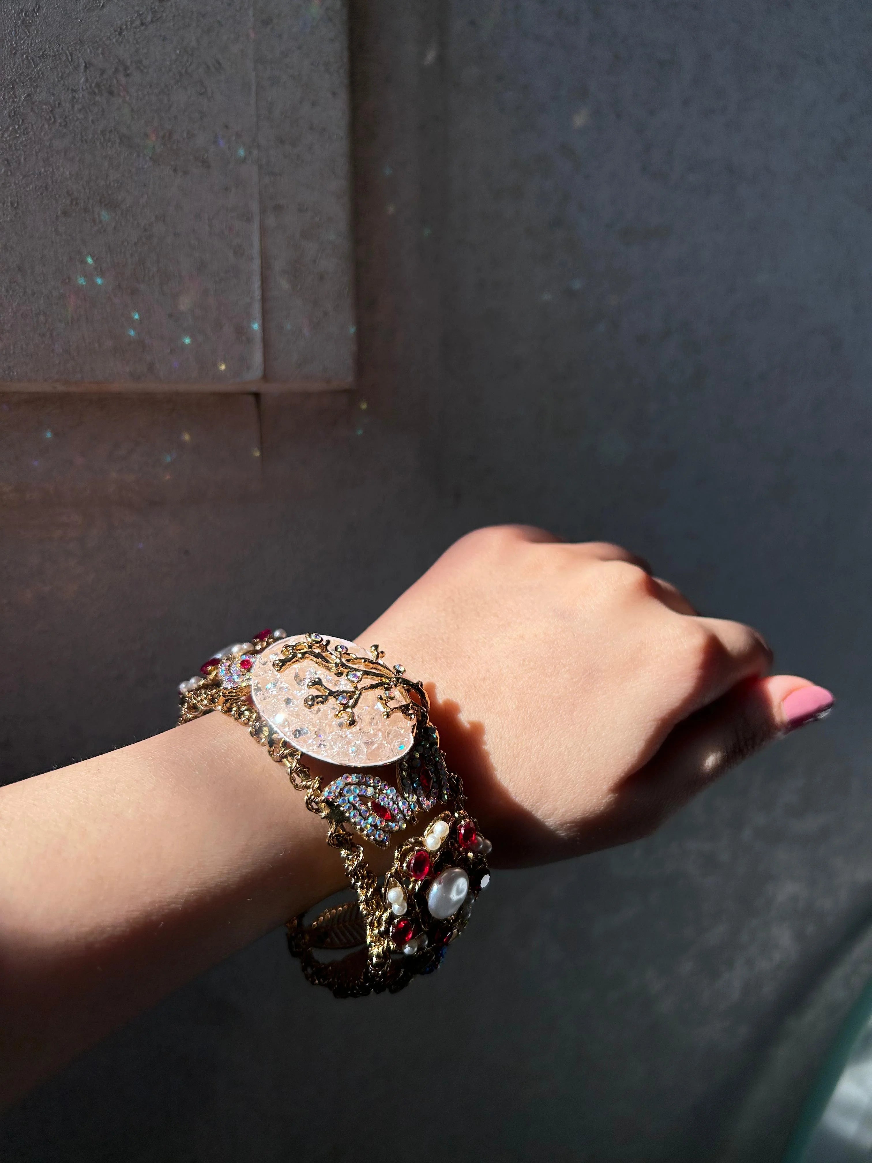 Crystal Garden Statement Kade