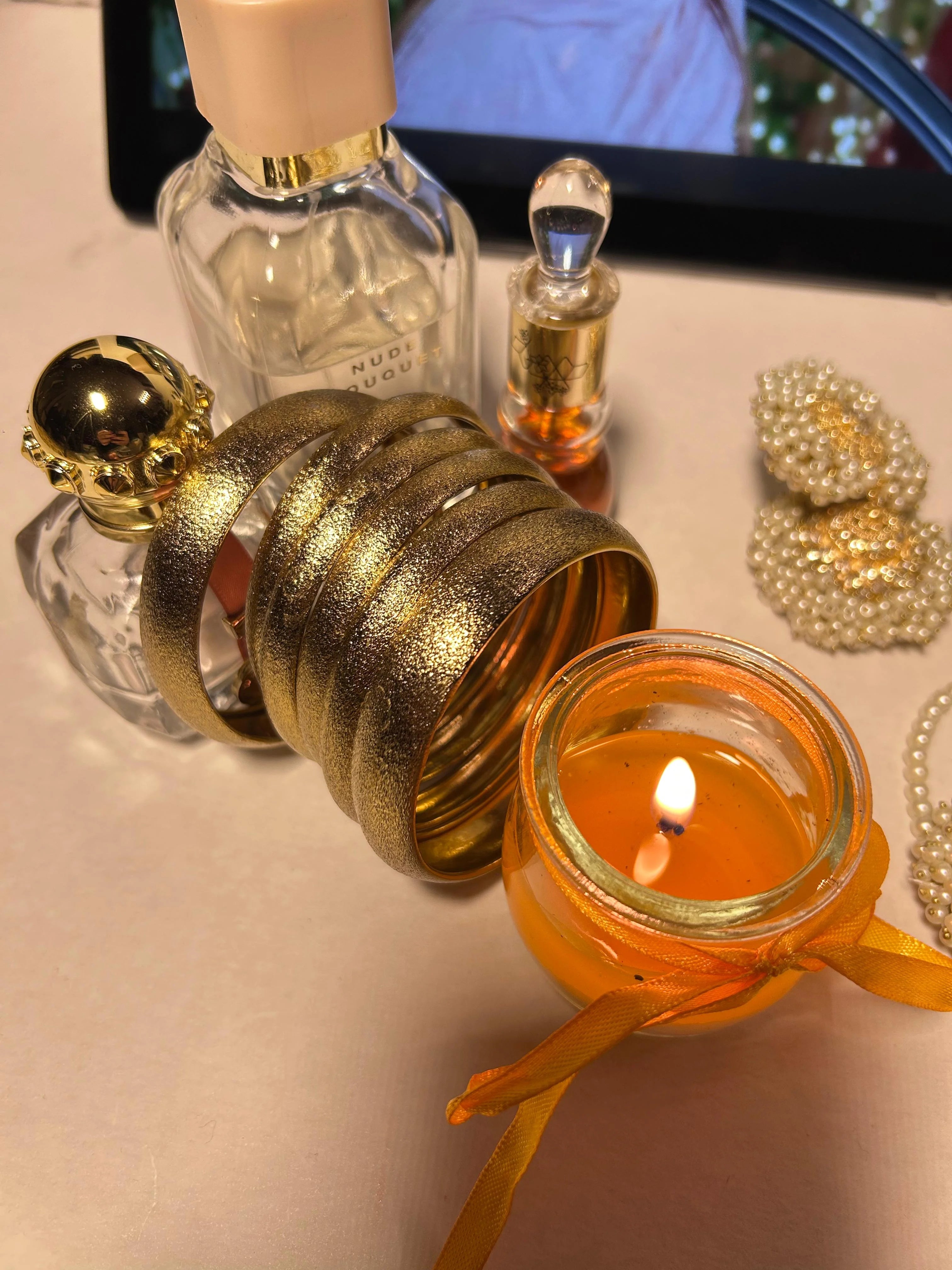 Noor Mehal Royal Glow Bangles