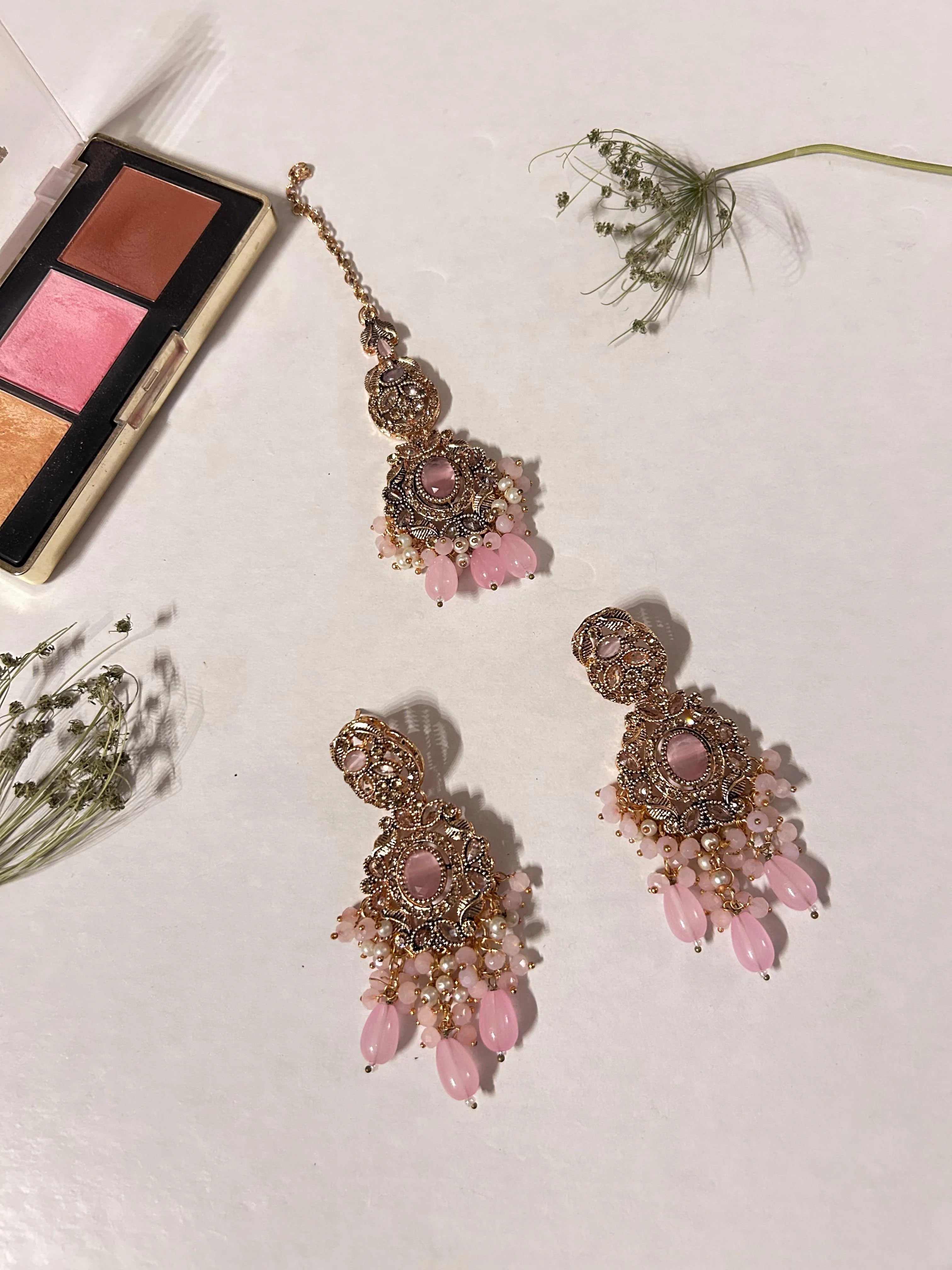 Emerald Chandbali earings tika Set