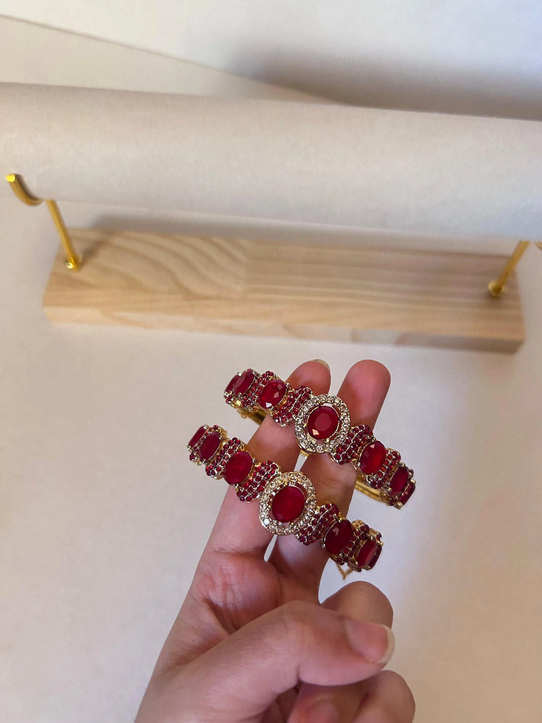 Royal Zircon Oval Complete Set