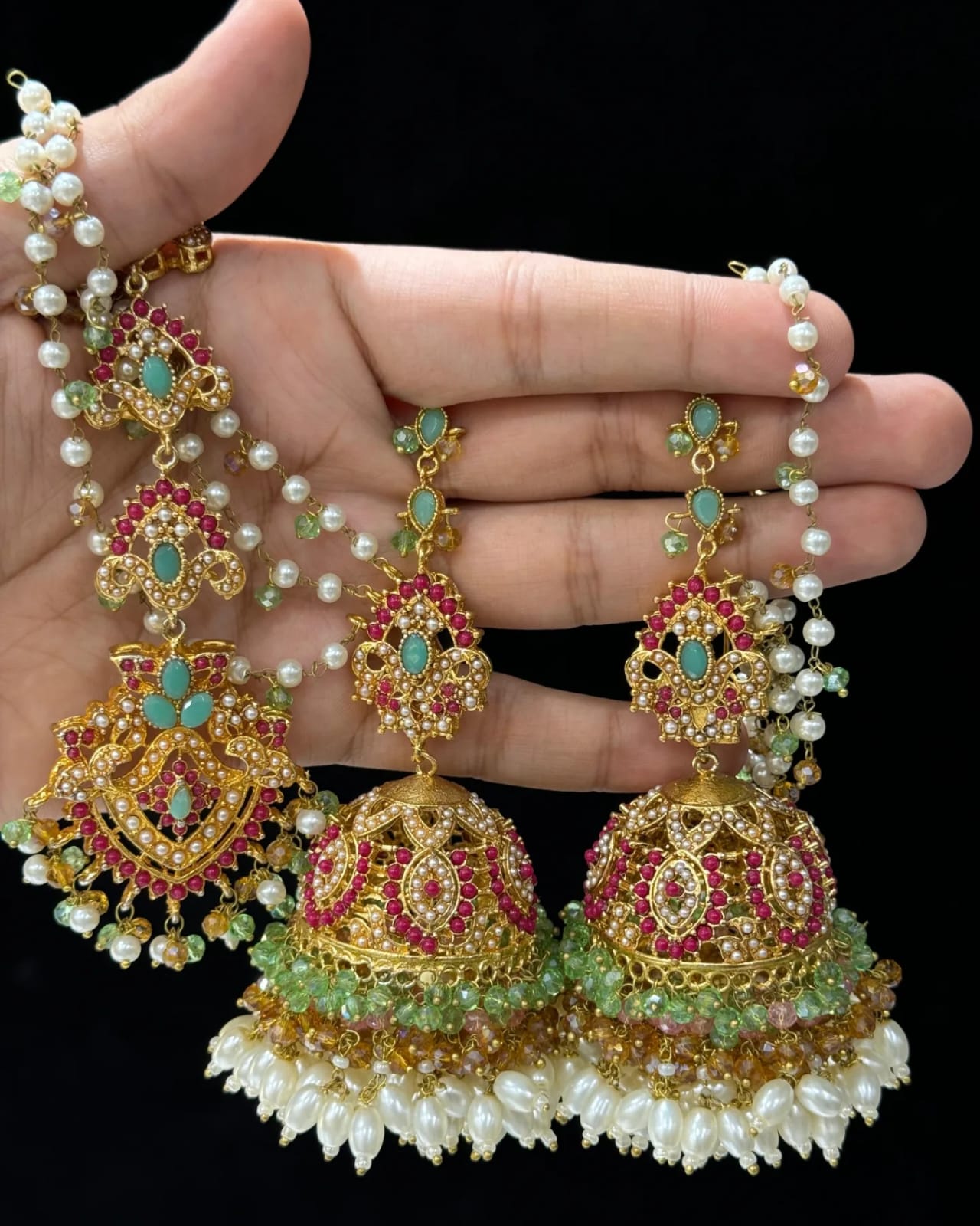 Noratan Special Jhumka Tika
