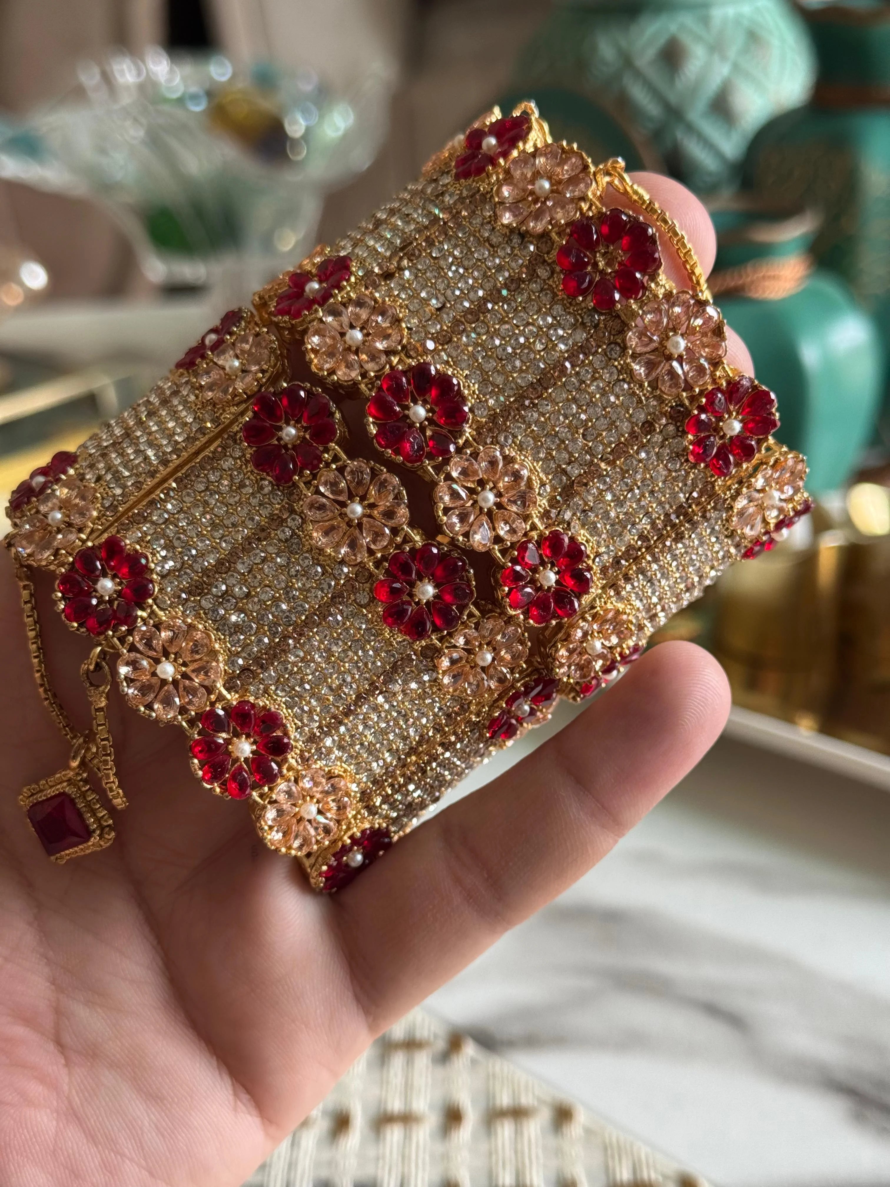 Zircon casting bangle -kade